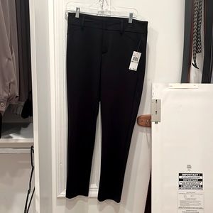 Michael kors. Black pants Brand New with tags-size 8